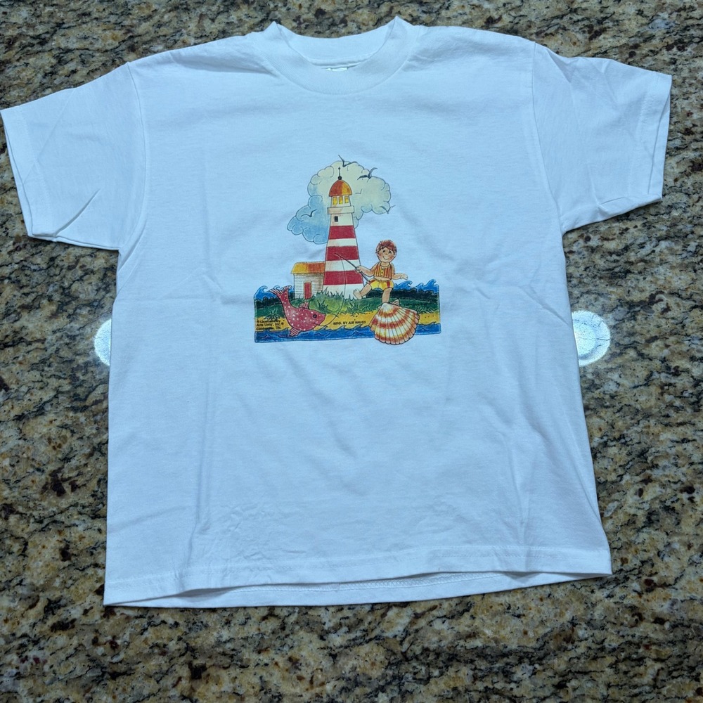 Vintage Hanes Youth M White Lighthouse Fishing T-Shirt Arts Uniq Air Waves v